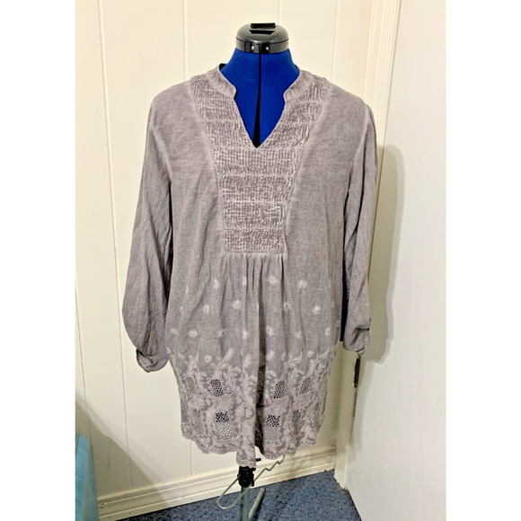 Sweet Magnolia Large Tunic Peasant Top Grey Embroidered Roll Tab Sleeve Boho - Picture 1 of 10